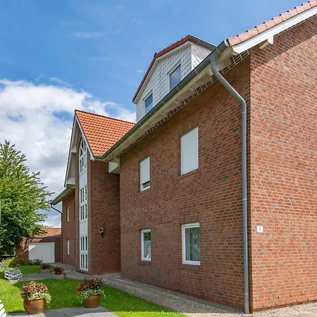 Lindenbuschen 1- 3 *