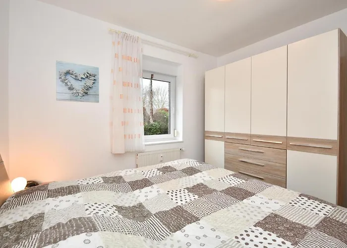 Lindenbuschen 1 3 * Kellenhusen